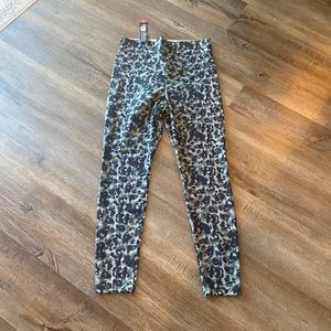 Miraclesuit Tummy Control Athleisure Leggings